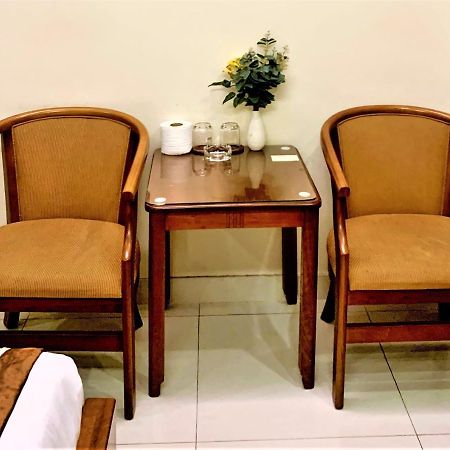 Bao Tran Hotel Ho Chi Minh City Exterior photo