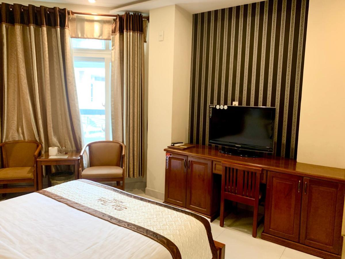 Bao Tran Hotel Ho Chi Minh City Exterior photo